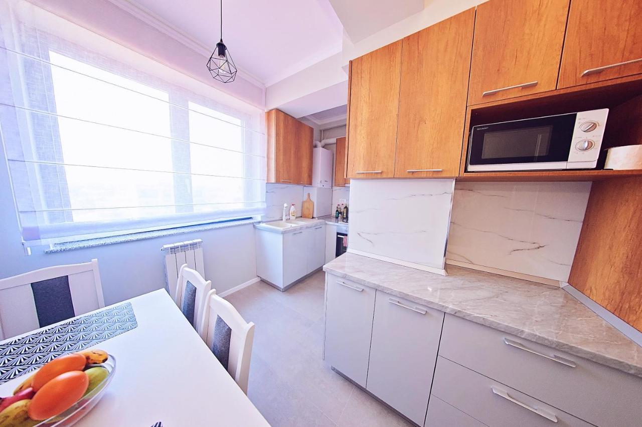 Alexis Neversea Apartment Constanţa Buitenkant foto